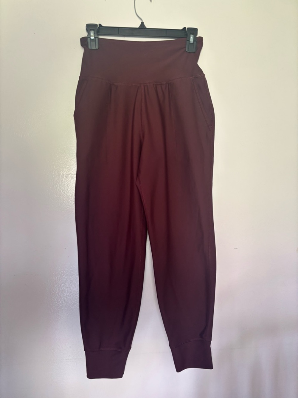 Old Navy Women's High-Waist Jogger Pants - Burgundy